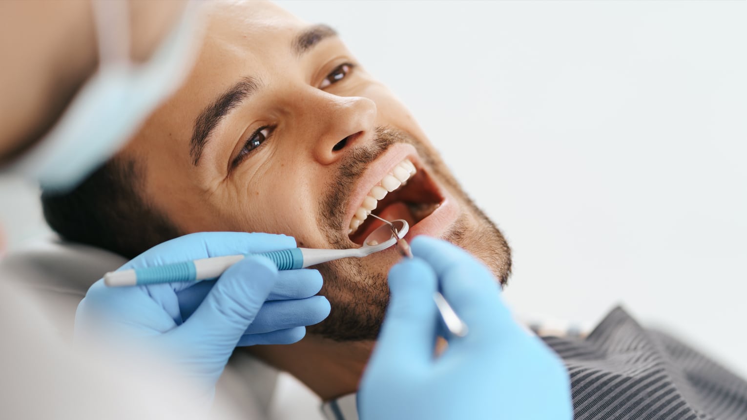 Finding Top-Rated Cosmetic Dentists Near You